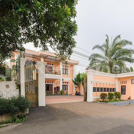 Pondok Cimanggu Syariah Mitra Reddoorz Bogor Esterno foto